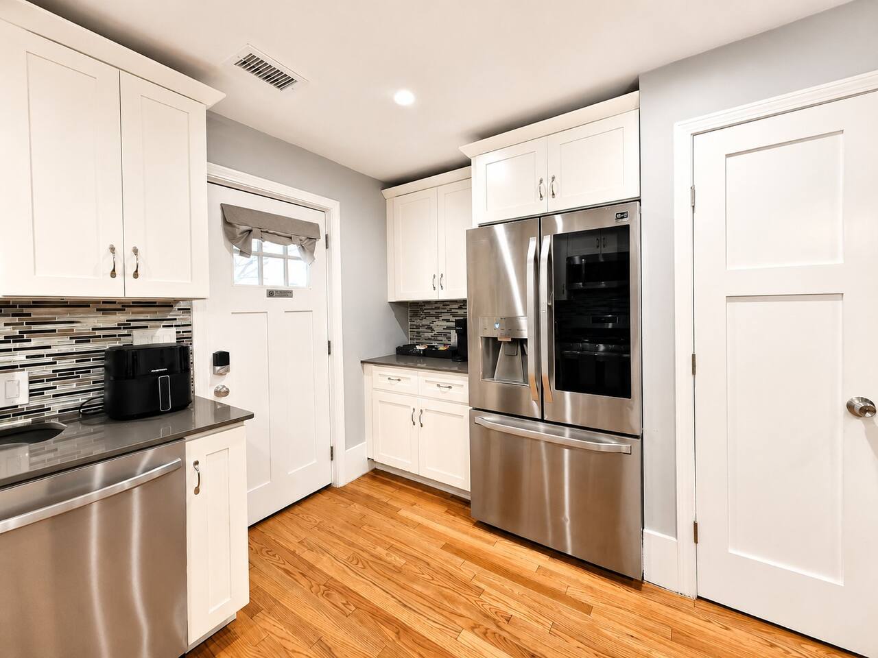 143 Erie Street, Apt 1 - photo 8