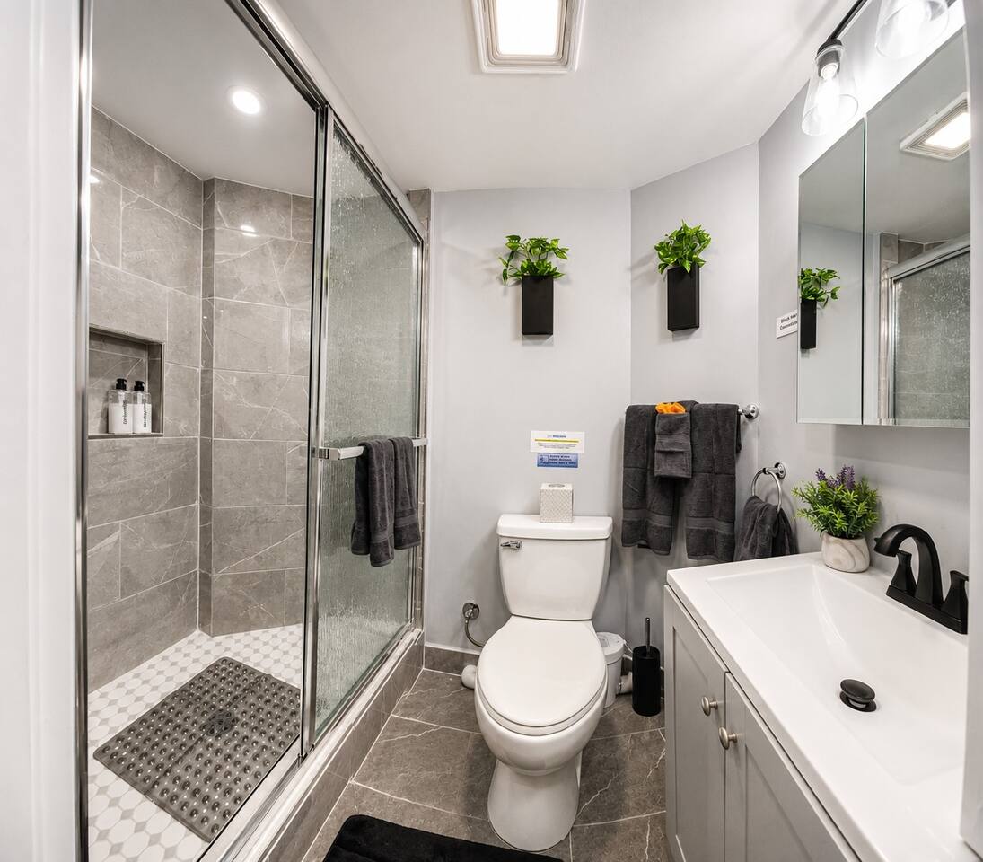 143 Erie Street, Apt 1c - photo 9